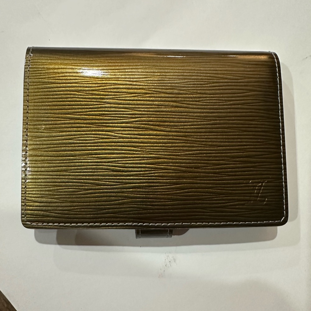 Louis Vuitton Epi Agenda gold metallic